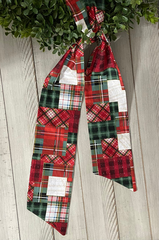 Christmas Patchwork Wreath Sash